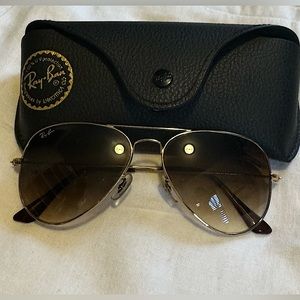 Women’s RayBan aviators